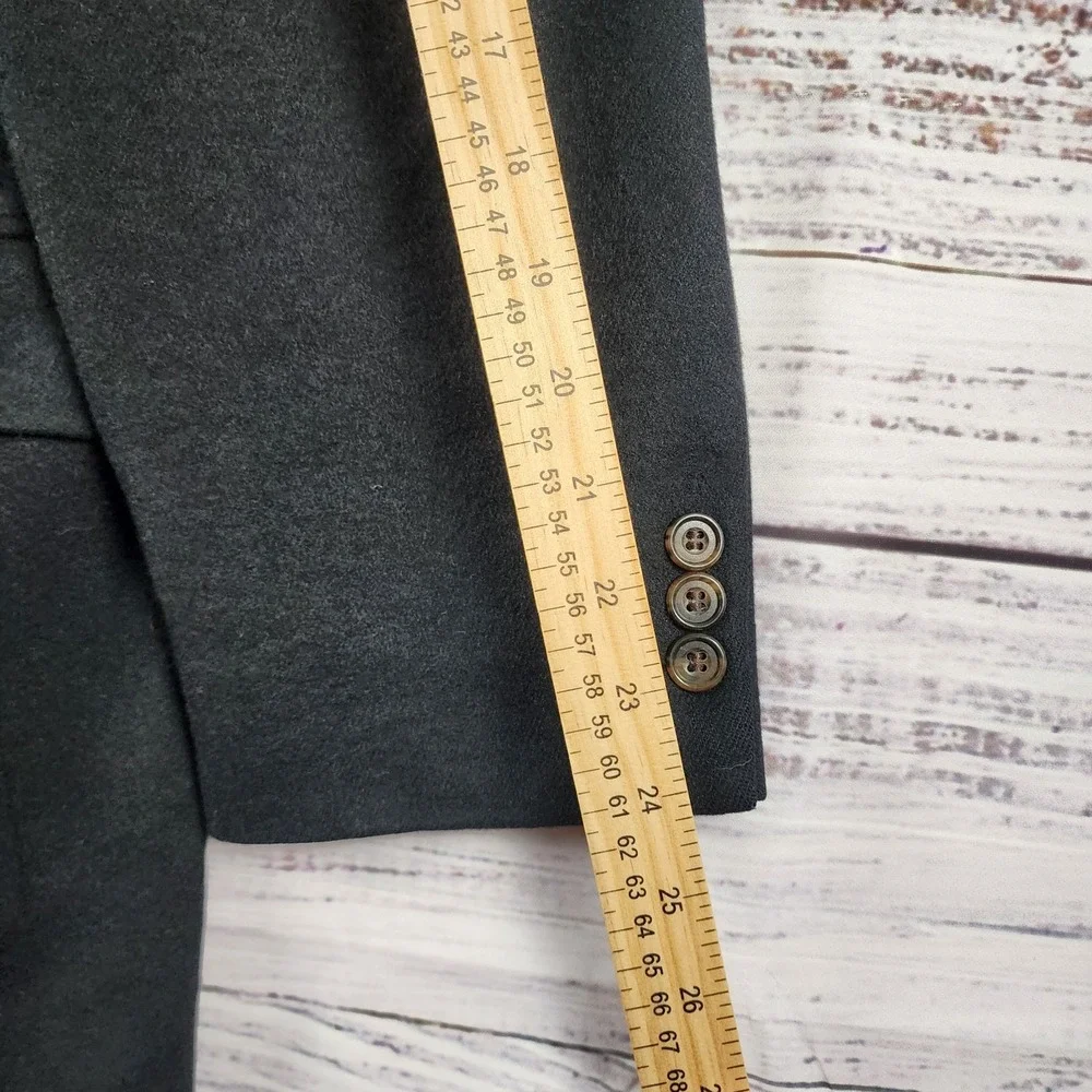Joseph & Lyman Bloomingdale's 100% Cashmere Blazer 42R Black 2-Button Sport Coat